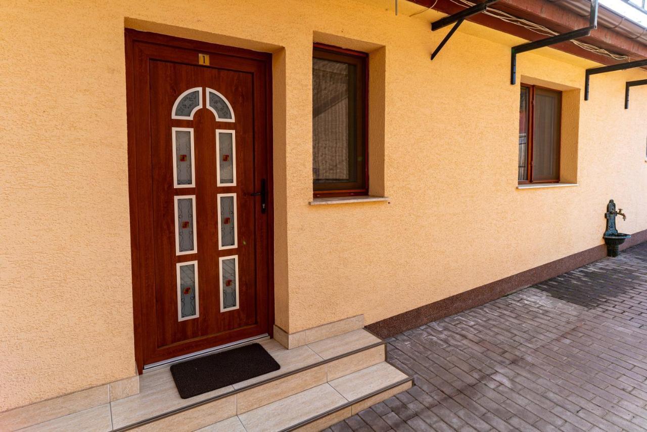 La Bebe 1 Bed Ξενοδοχείο Χουνεντοάρα Εξωτερικό φωτογραφία